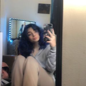 Meet your Posher, Alli